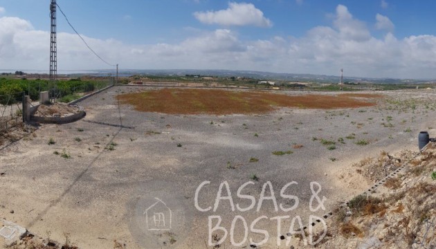 Перепродажа - деревенский дом - Los Montesinos