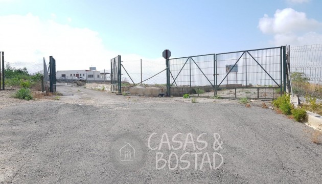 Перепродажа - деревенский дом - Los Montesinos