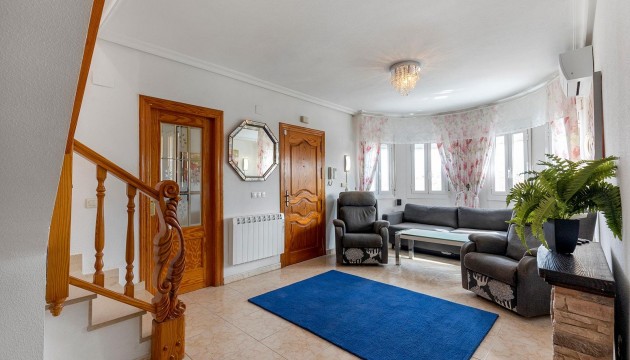 Begagnad - Fristående Villa - Torrevieja - Los Balcones - Los Altos del Edén