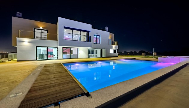 Перепродажа - отдельная вилла - La Marina