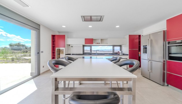 Перепродажа - отдельная вилла - La Marina