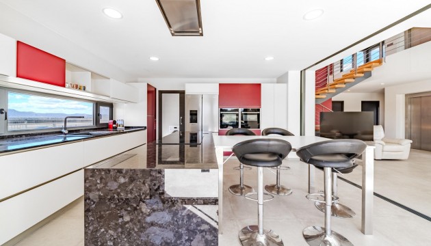 Перепродажа - отдельная вилла - La Marina