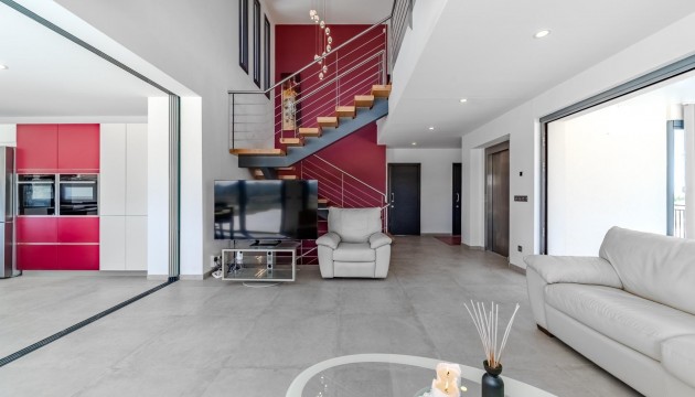 Перепродажа - отдельная вилла - La Marina