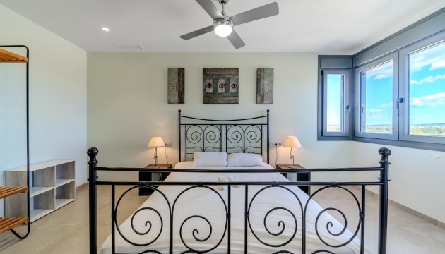 Перепродажа - отдельная вилла - La Marina