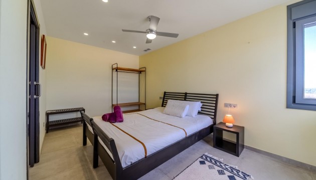 Перепродажа - отдельная вилла - La Marina