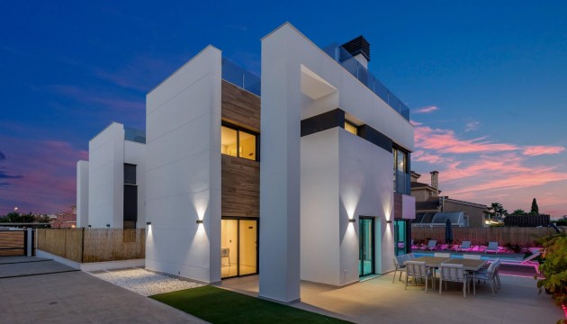 Resale - Detached Villa - Torrevieja - Torreta Florida