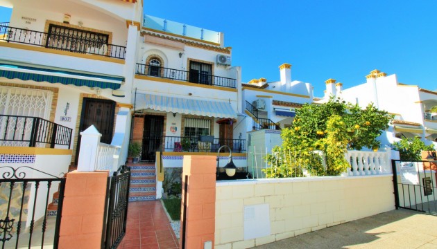 Resale - Townhouse - Orihuela Costa - Los Dolses