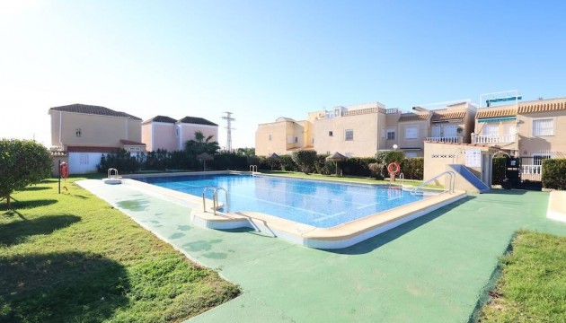 Resale - Bungalow - Torrevieja - Paraje natural