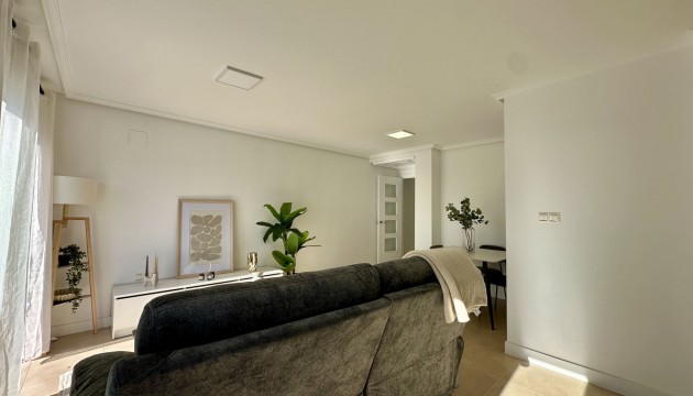 Resale - Apartment - Torrevieja