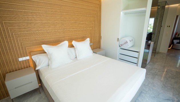 Перепродажа - Квартира - Las Colinas Golf