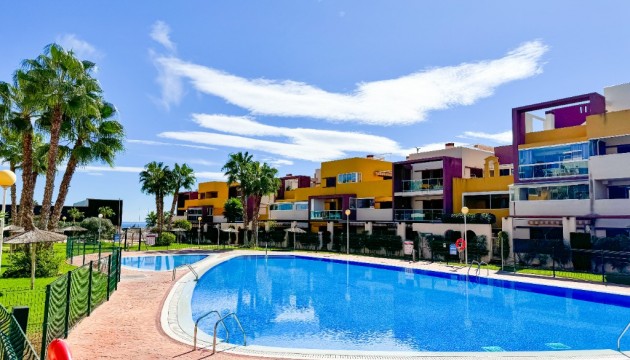 Resale - Apartment - Orihuela Costa - Playa Flamenca