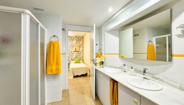 Resale - Apartment - Orihuela Costa - Playa Flamenca