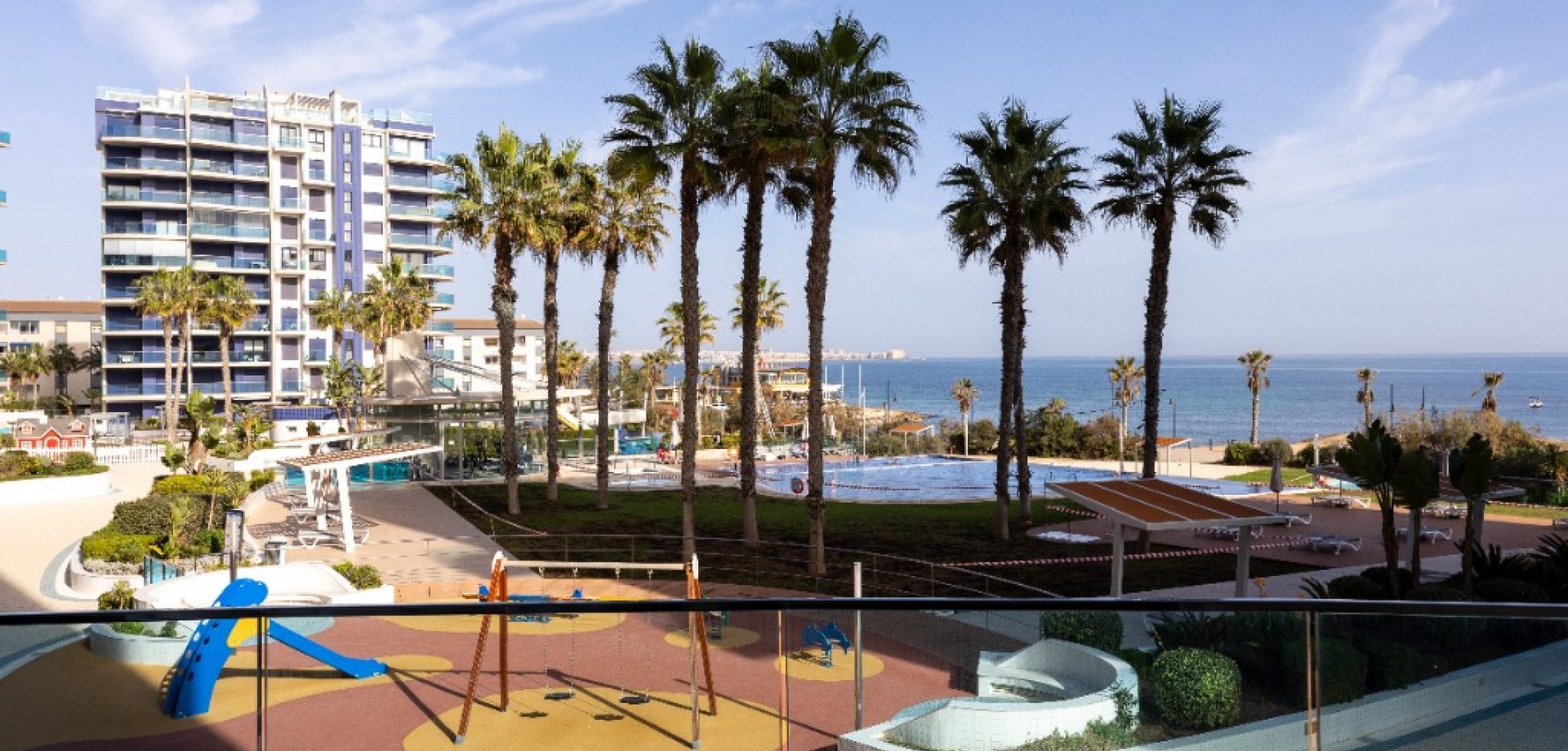 Apartment in Punta Prima - view 1