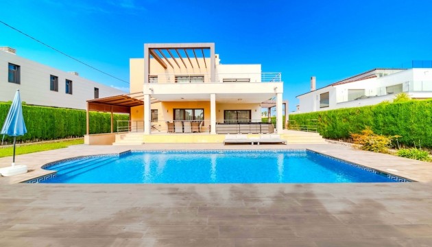 Resale - Detached Villa - Orihuela Costa - Cabo Roig