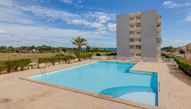 Resale - Apartment - Orihuela Costa - Punta Prima
