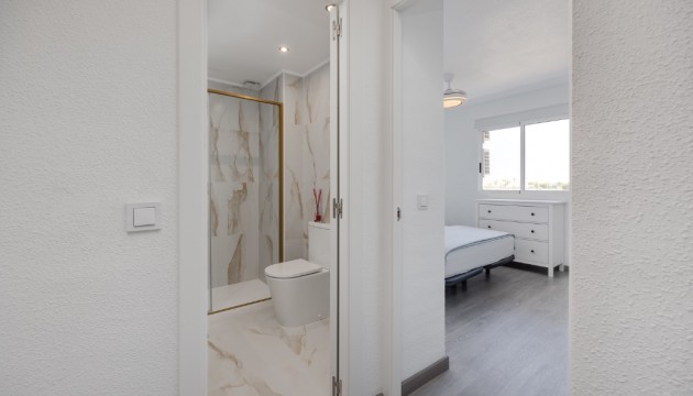 Resale - Apartment - Orihuela Costa - Punta Prima