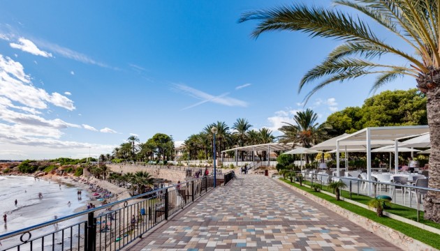 Resale - Apartment - Orihuela Costa - Punta Prima
