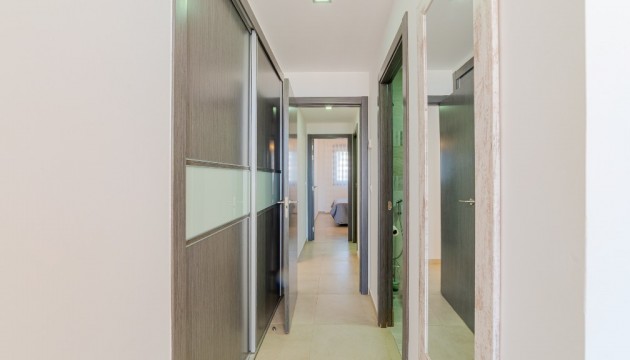 Resale - Apartment - Orihuela Costa - Punta Prima