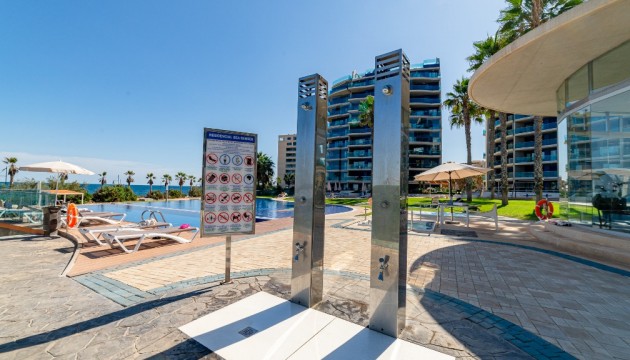 Resale - Apartment - Orihuela Costa - Punta Prima