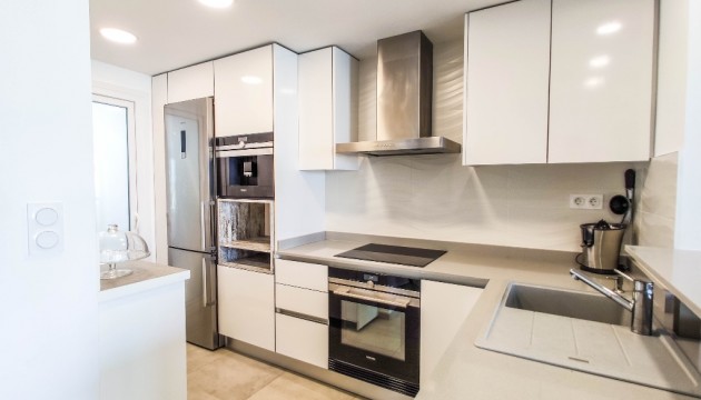 Resale - Apartment - Orihuela Costa - Punta Prima