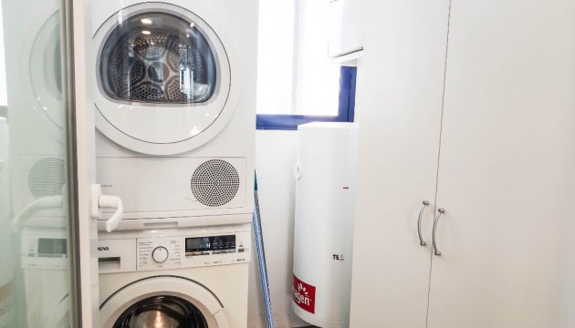 Resale - Apartment - Orihuela Costa - Punta Prima