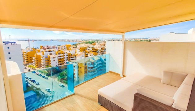 Resale - Apartment - Orihuela Costa - Punta Prima