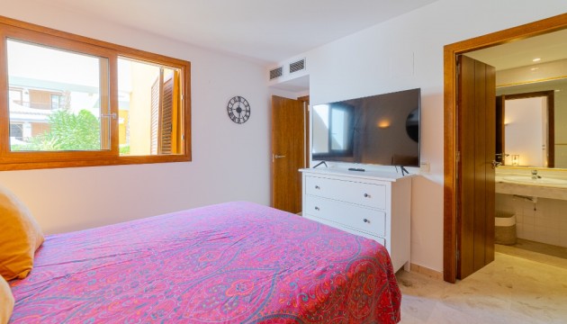 Resale - Apartment - Orihuela Costa - Punta Prima