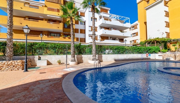 Resale - Apartment - Orihuela Costa - Punta Prima