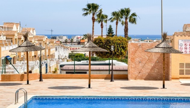 Resale - Apartment - Orihuela Costa - Punta Prima