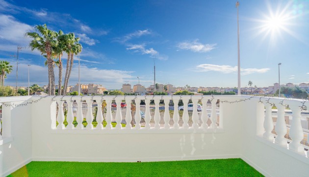 Resale - Apartment - Orihuela Costa - Playa Flamenca