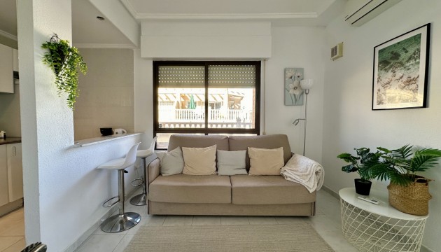 Resale - Apartment - Torrevieja