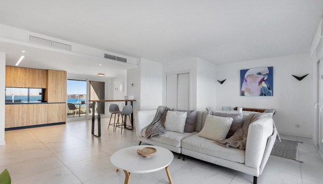 Resale - Apartment - Torrevieja - Punta Prima