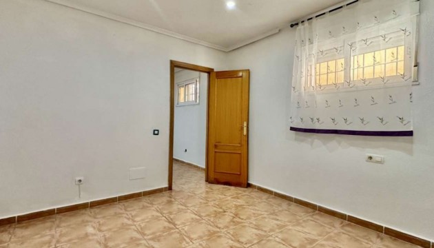 Begagnad - Fristående Villa - Orihuela - Villamartín-Las Filipinas