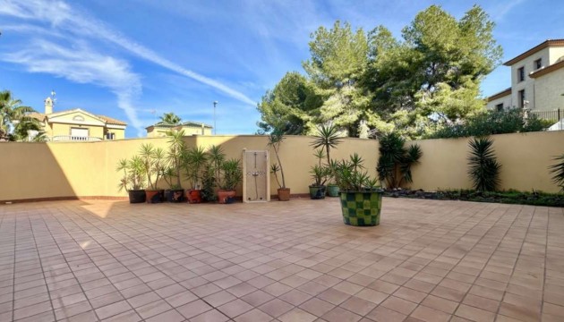 Begagnad - Fristående Villa - Orihuela - Villamartín-Las Filipinas