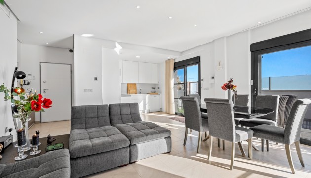 Resale - Detached Villa - Los Alcazares