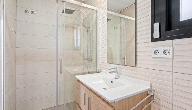 Resale - Detached Villa - Los Alcazares