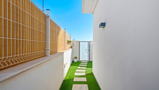 Resale - Detached Villa - Los Alcazares