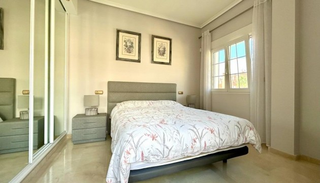 Resale - Apartment - Orihuela Costa - Cabo Roig