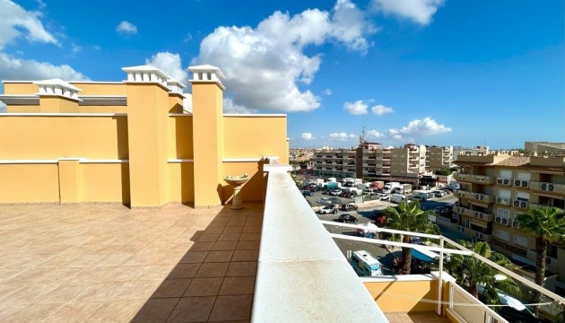 Resale - Apartment - Orihuela Costa - Cabo Roig