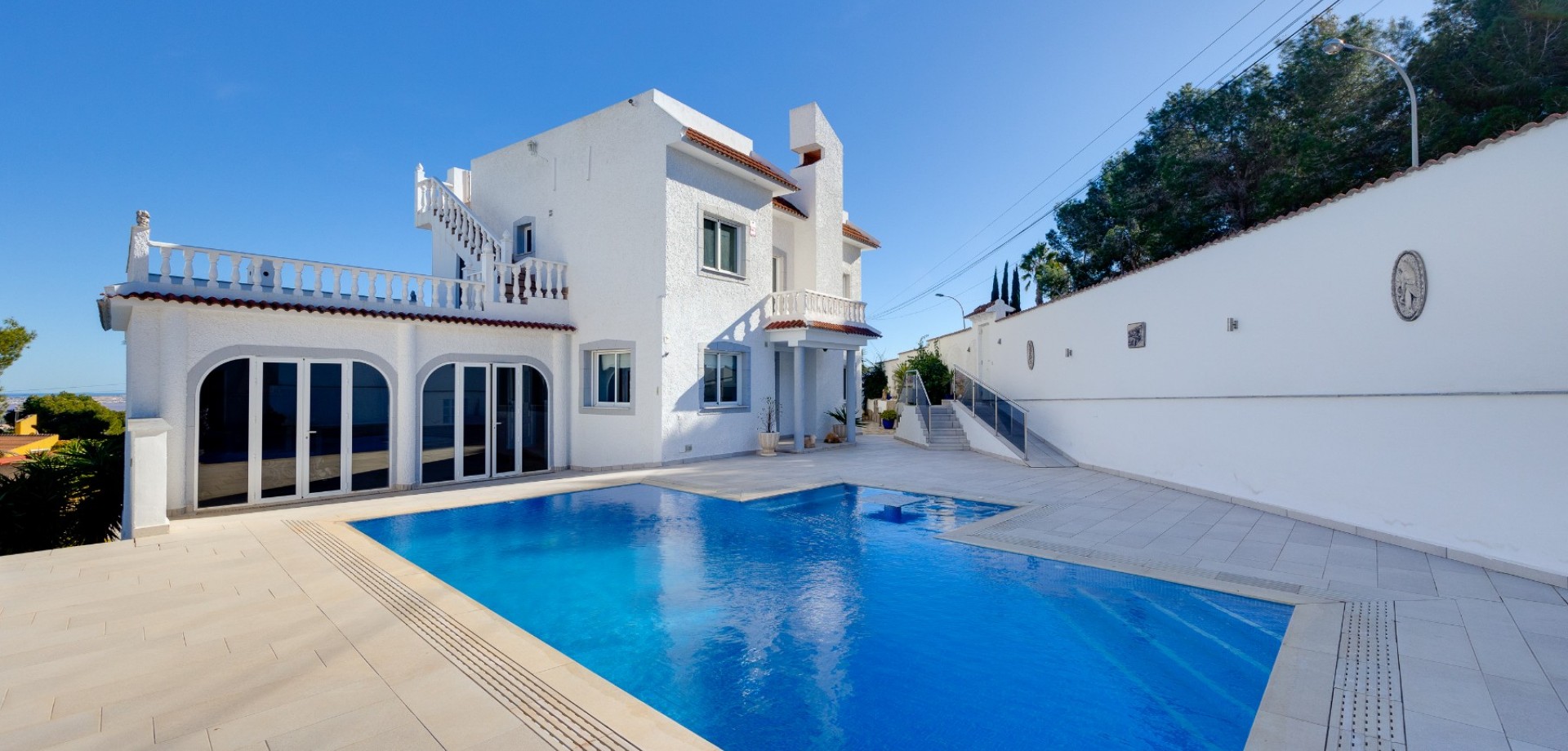 House in San Miguel de Salinas - Image 2