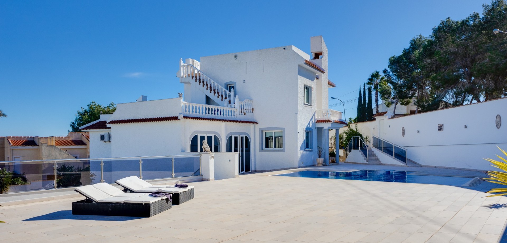 House in San Miguel de Salinas - Image 5