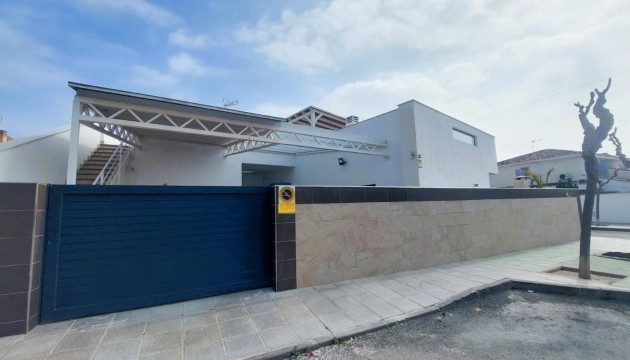 Resale - Detached Villa - Pilar de la Horadada - Torre de la Horadada