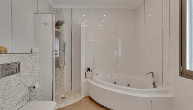 Herverkoop - Detached Villa - Benissa