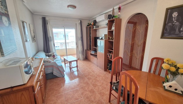 Перепродажа - Квартира - Torrevieja