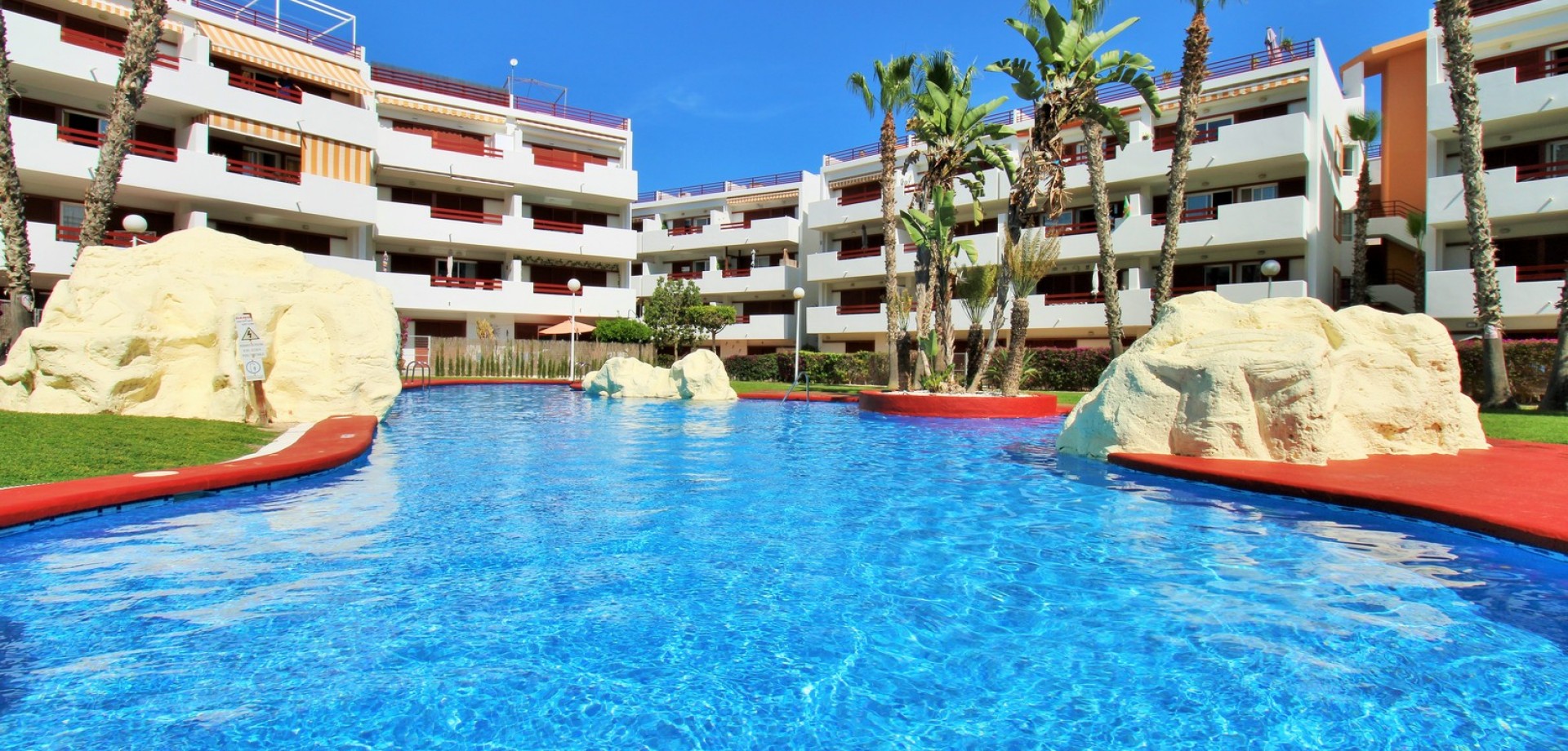 Apartment in Playa Flamenca - Image 2