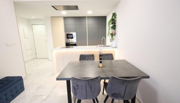 Herverkoop - Apartment - Orihuela Costa - Punta Prima