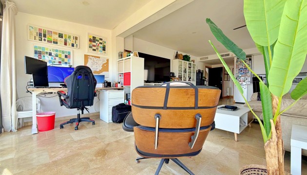 Resale - Apartment - Orihuela Costa - Campoamor