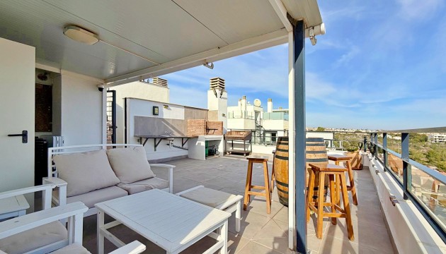 Resale - Apartment - Orihuela Costa - Campoamor