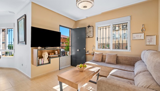 Resale - Detached Villa - Guardamar del Segura - El Raso