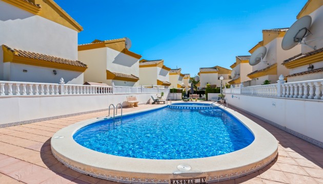 Resale - Detached Villa - Guardamar del Segura - El Raso